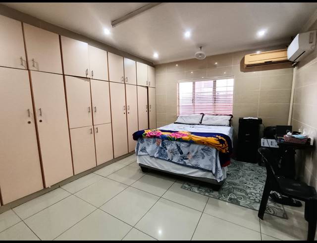 2 BEDROOM HOUSE FOR SALE IN AUSTERVILLE